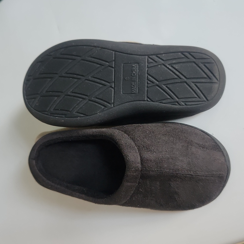 MEMORY FOAM SLIPPERS